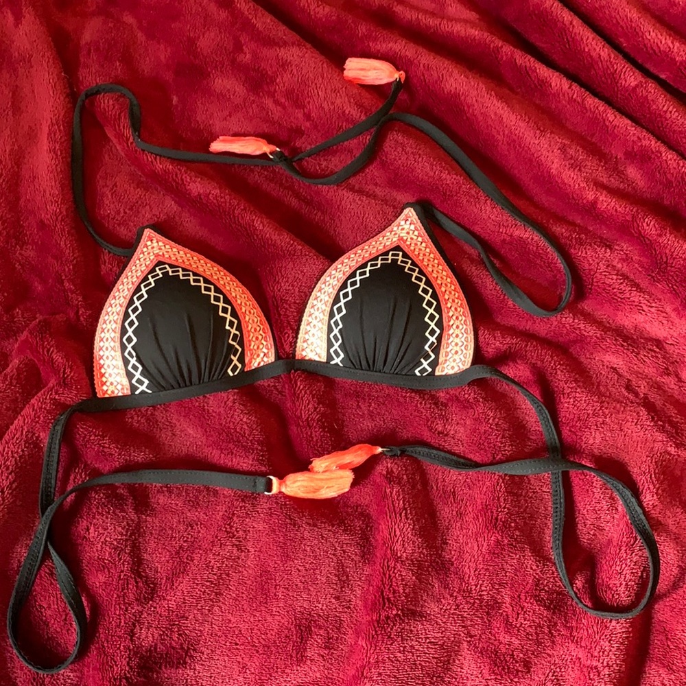 Bathing suit too